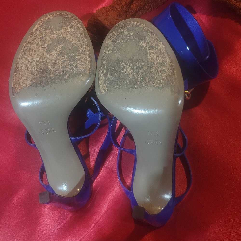 Sandals - Picture 4 of 6